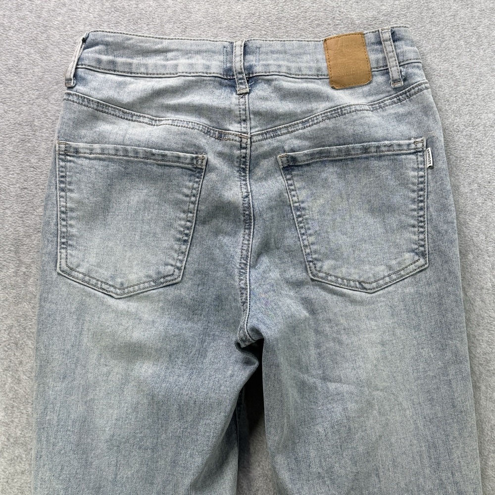 Articles of Society The Linden High Rise Cropped Flare Jeans 2/26 Light Wash - Picture 9 of 12